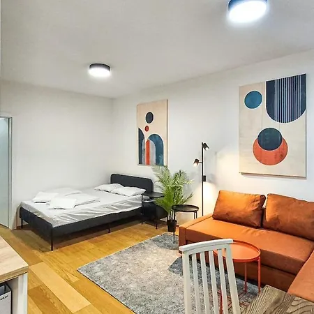 Апартаменты Cozy In The Historic Center Of Unesco