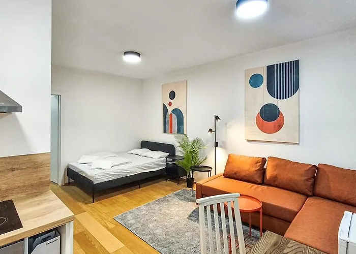 Апартаменты Cozy In The Historic Center Of Unesco